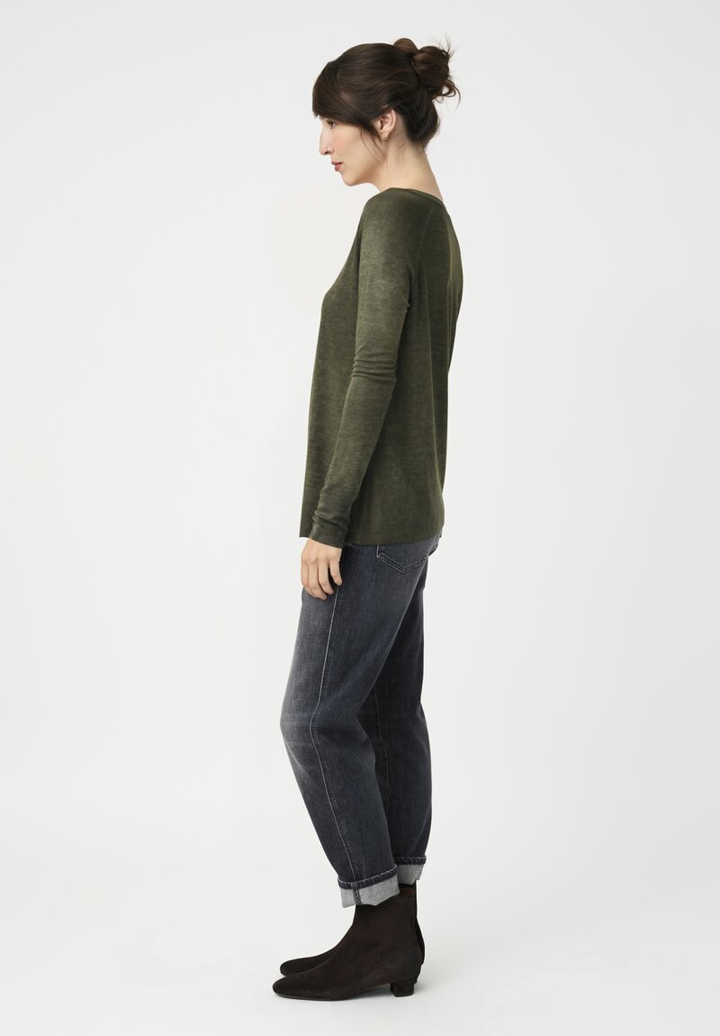 Avant Toi Ribbed V-Neck Costina Top in Nero & Moss Green