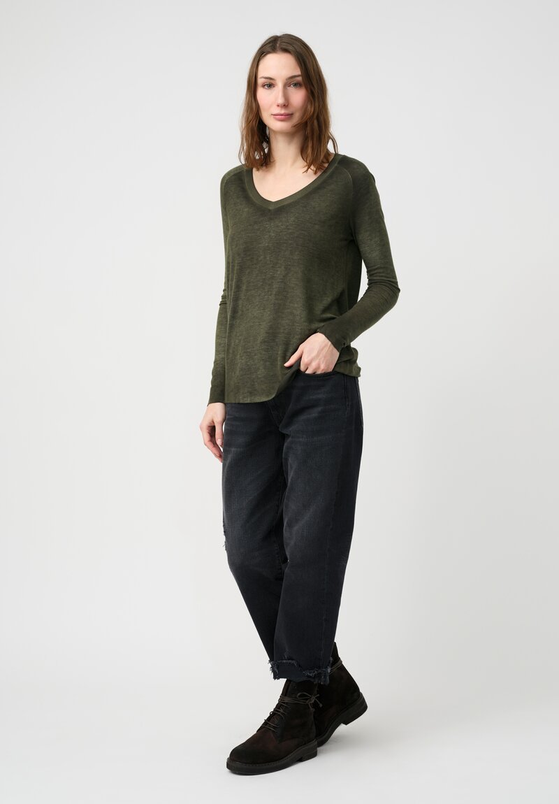 Avant Toi Ribbed V-Neck Costina Top in Nero & Moss Green
