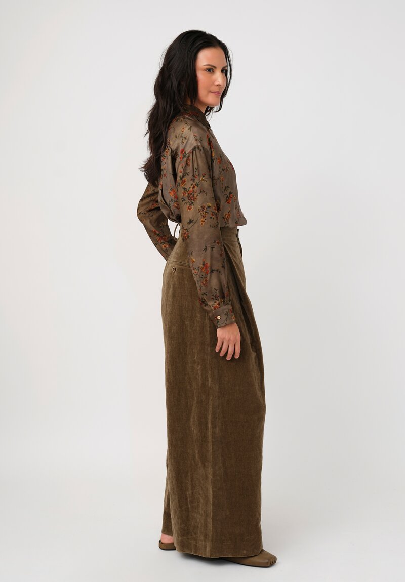 Uma Wang Cotton & Linen Velvet Pleated Pudding Pants in Martini Olive Green