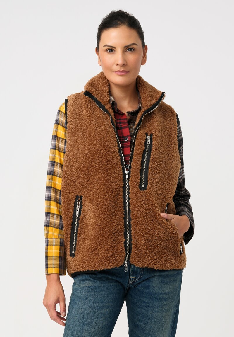 Song For The Mute Sherpa Multi Zipper Pocket Vest in Teddy Brown