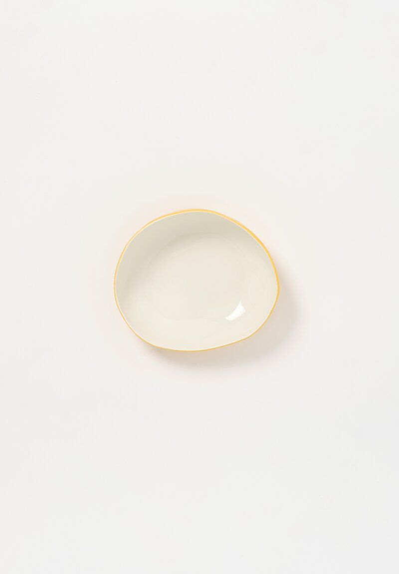 Stamperia Bertozzi Handmade Porcelain Exterior Painted Shallow Pebble Bowl Giallo Yellow
