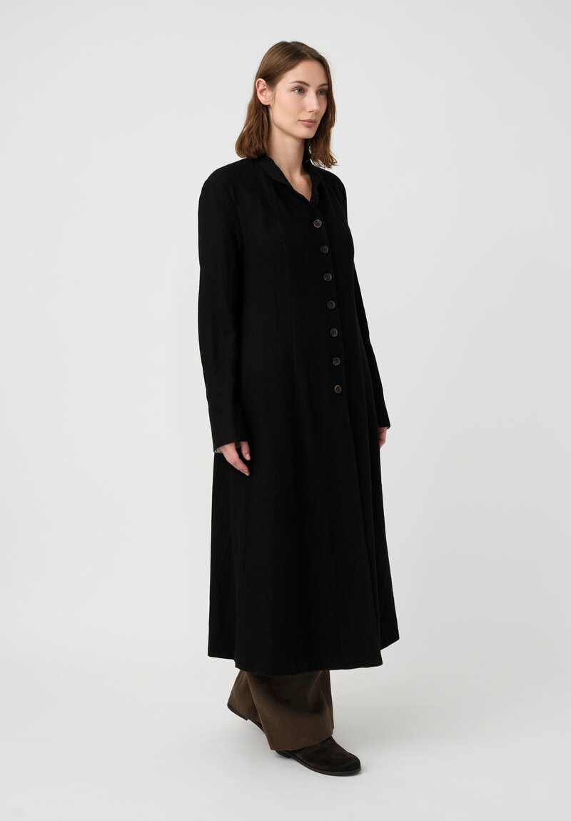 Forme d'Expression Thermal Habit Coat in Black