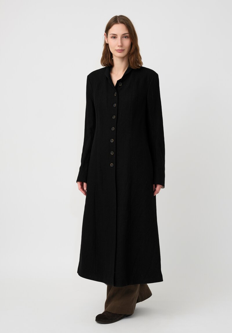 Forme d'Expression Thermal Habit Coat in Black