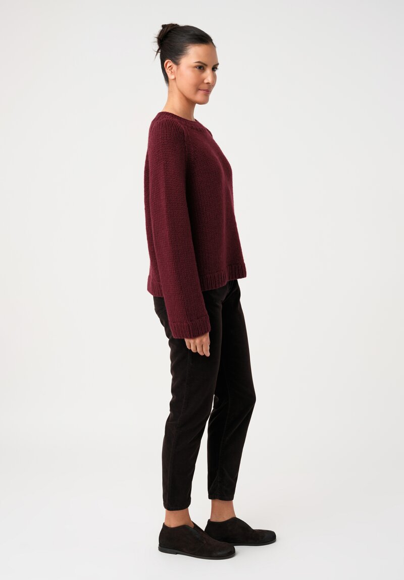 Wommelsdorf Cashmere Knit Round Neck Pepper Sweater in Burgundy