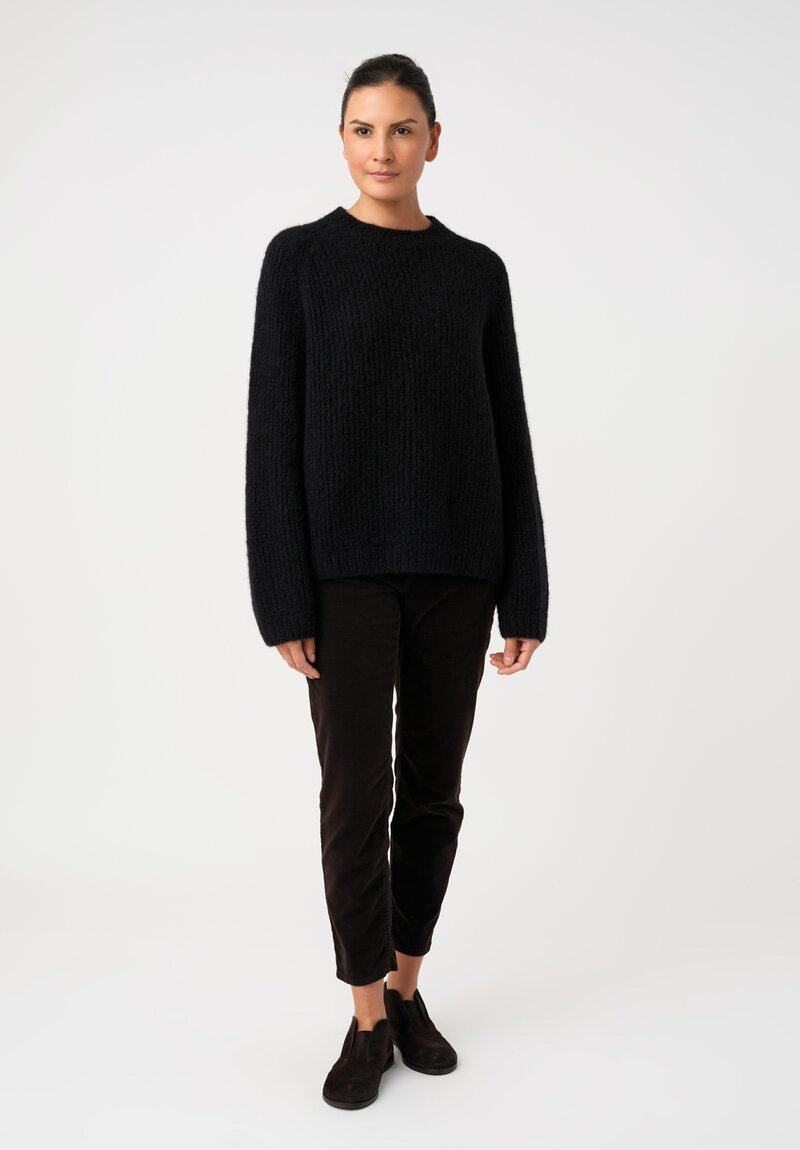 Wommelsdorff Cashmere & Silk Knit Crew Neck Chili Sweater in Black