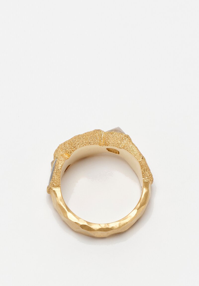 TAP by Todd Pownell Hammered 18K Bezel Set Grey Diamond Quintet Ring 7.25