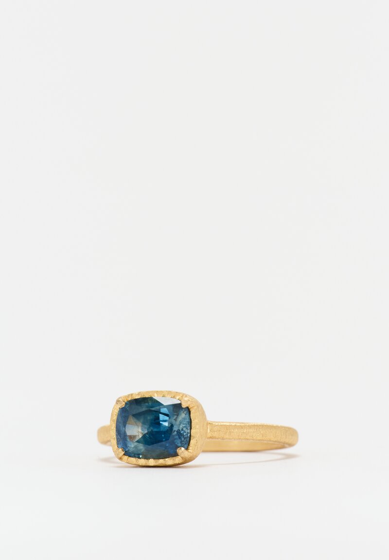 Yasuko Azuma 18k, Montana Sapphire Ring