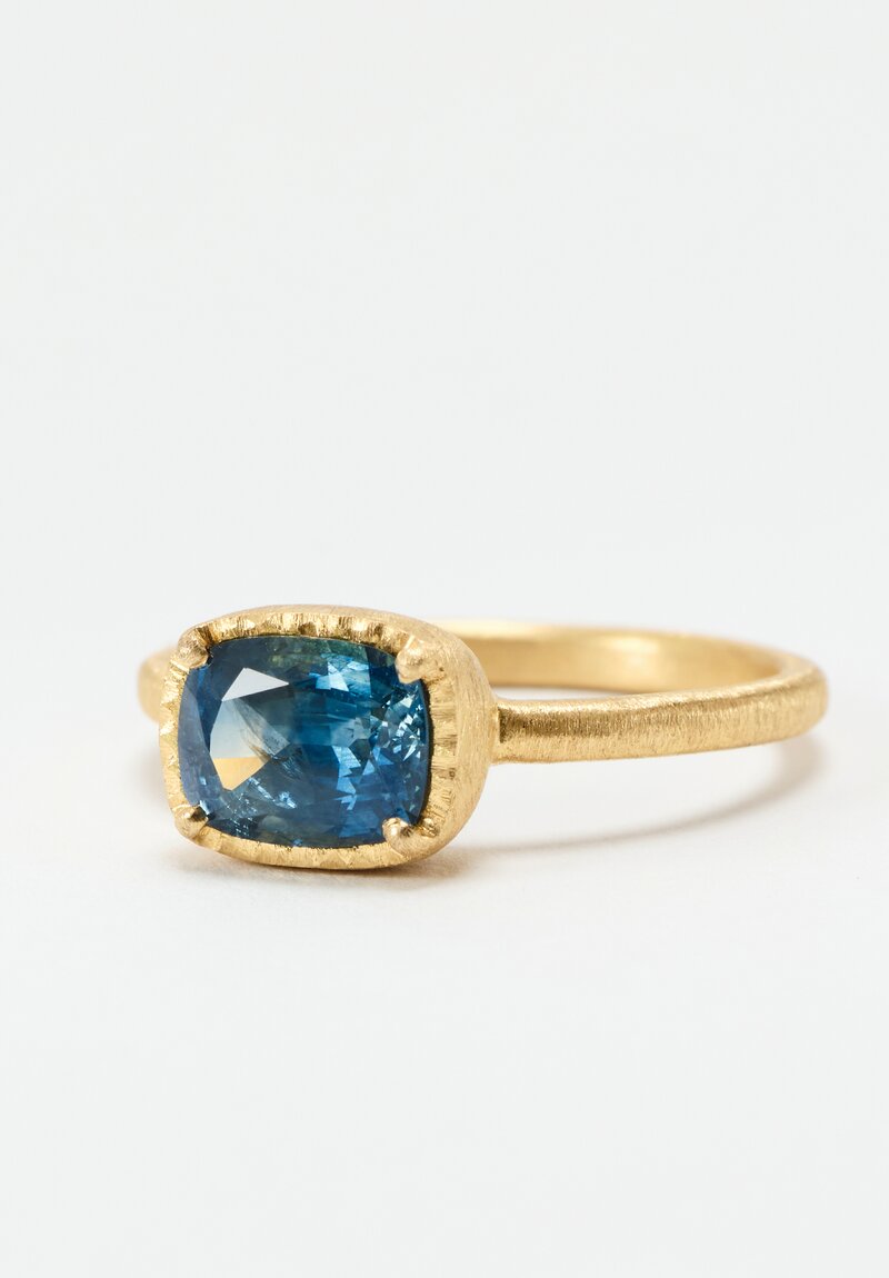 Yasuko Azuma 18k, Montana Sapphire Ring