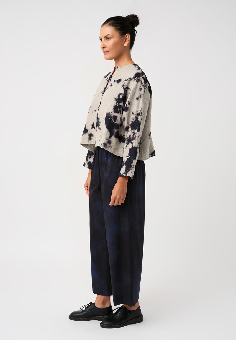 Suzusan Linen Hand-Dyed Madara Shibori Cropped Button Down Shirt in Taupe Grey & Ink Black	