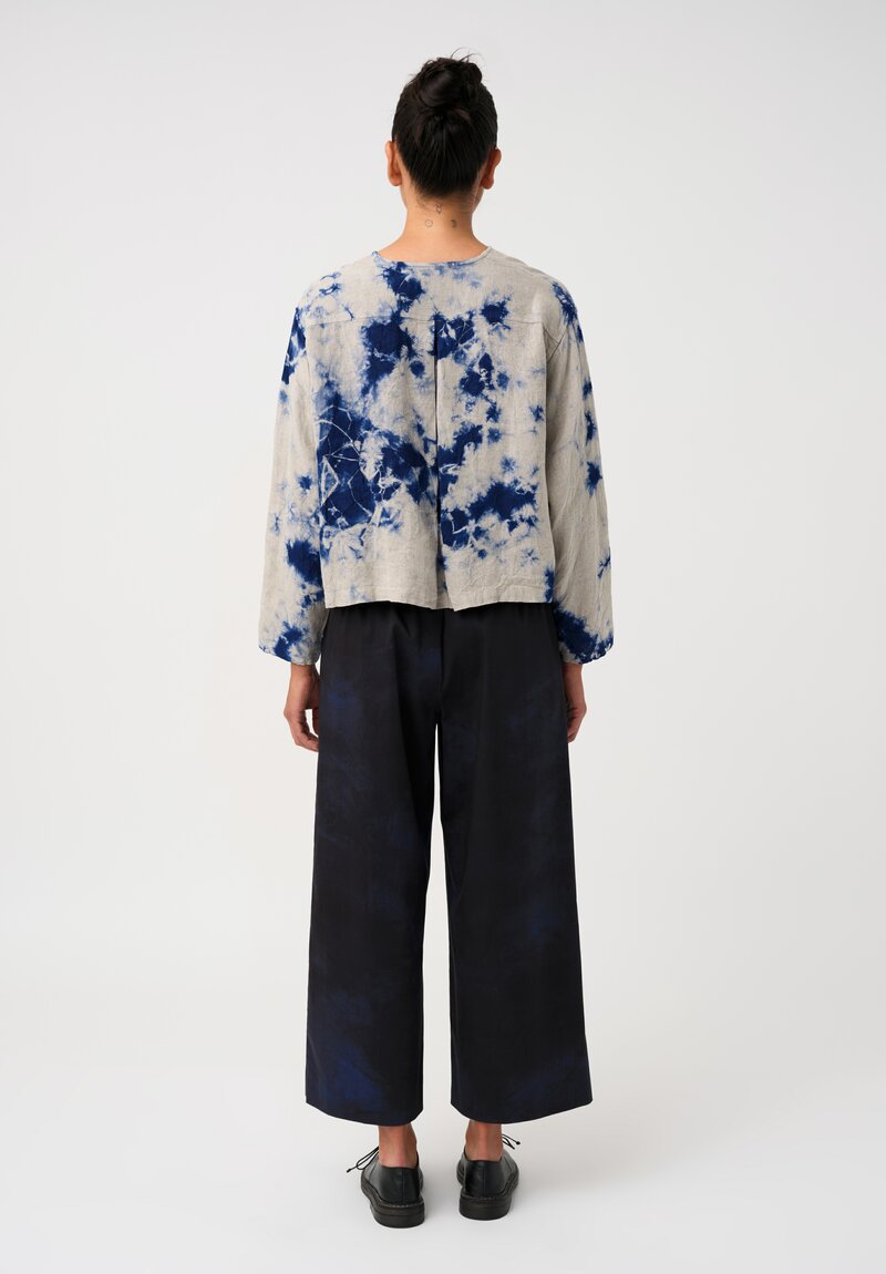 Suzusan Linen Hand-Dyed Madara Shibori Cropped Button Down Shirt in Taupe & Royal Blue	