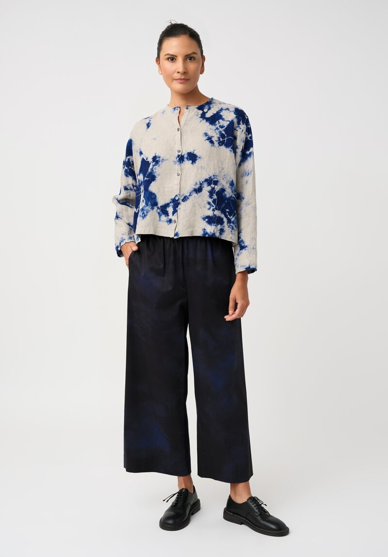 Suzusan Linen Hand-Dyed Madara Shibori Cropped Button Down Shirt in Taupe & Royal Blue	