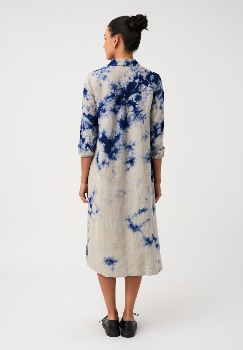 Suzusan Linen Hand-Dyed Madara Shibori Shirt Dress in Taupe & Royal Blue	