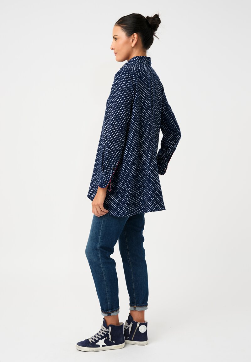 Péro Cashmere Hand-Knotted Button Down Top