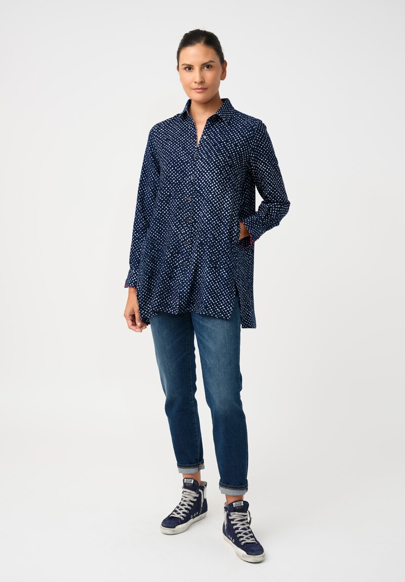 Péro Cashmere Hand-Knotted Button Down Top