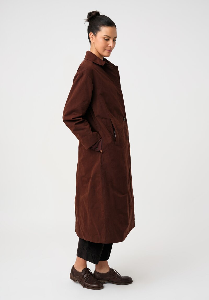 Bergfabel Smooth Cotton Blend Button-Down Tea Coat in Burnt Umber Brown