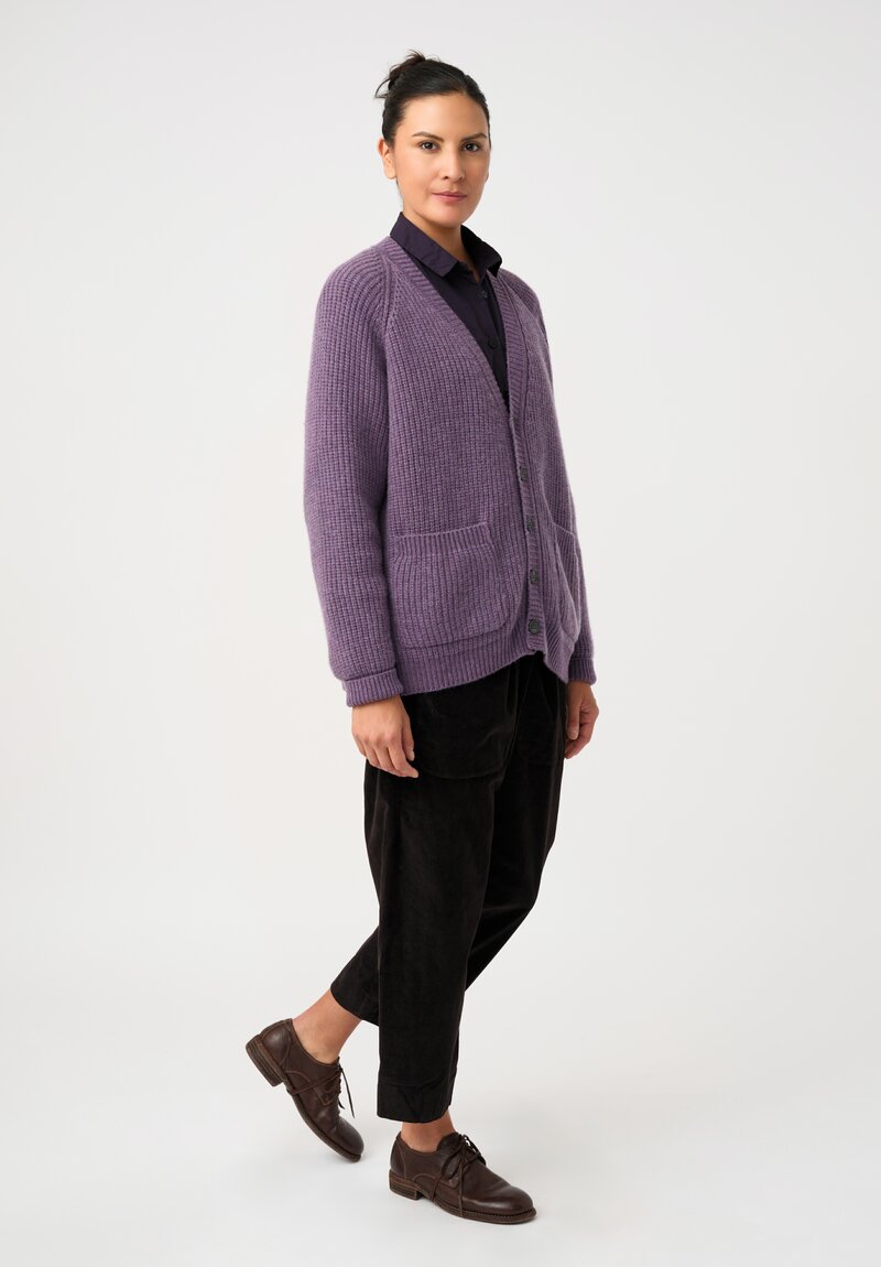Bergfabel Cashmere Ribbed Knit Button-Down V-Neck Cardigan in Heather Purple