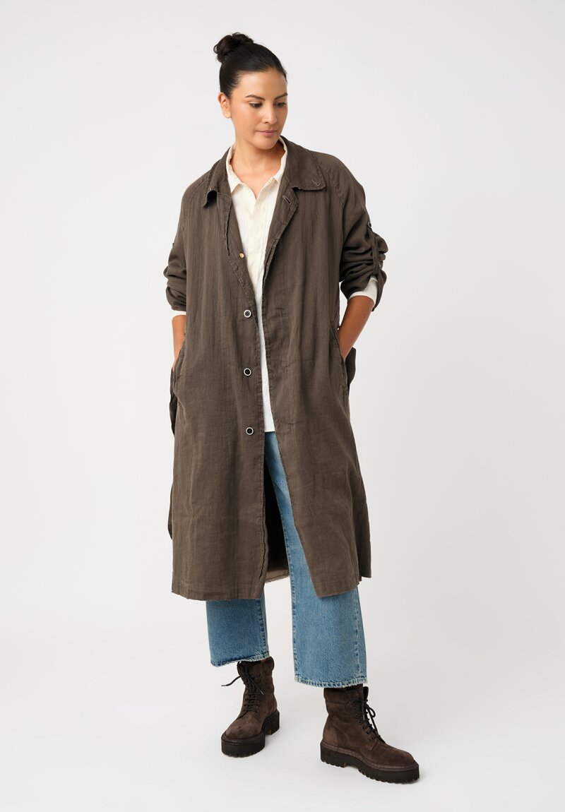 Cottle Hemp & Cotton "Sand Beach" Balmacaan Coat in Ashen Brown