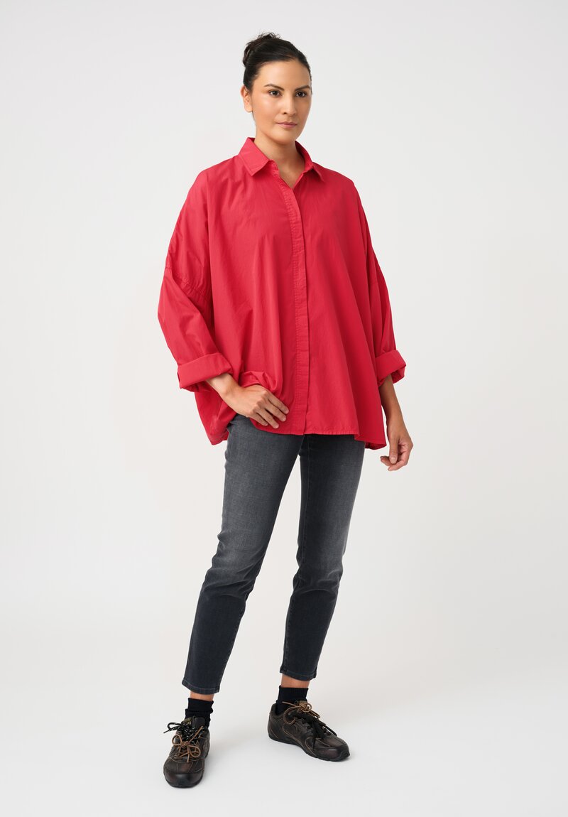 Rundholz Black Label Cotton Concealed Button-Down Placket Smock Shirt in Crimson Red