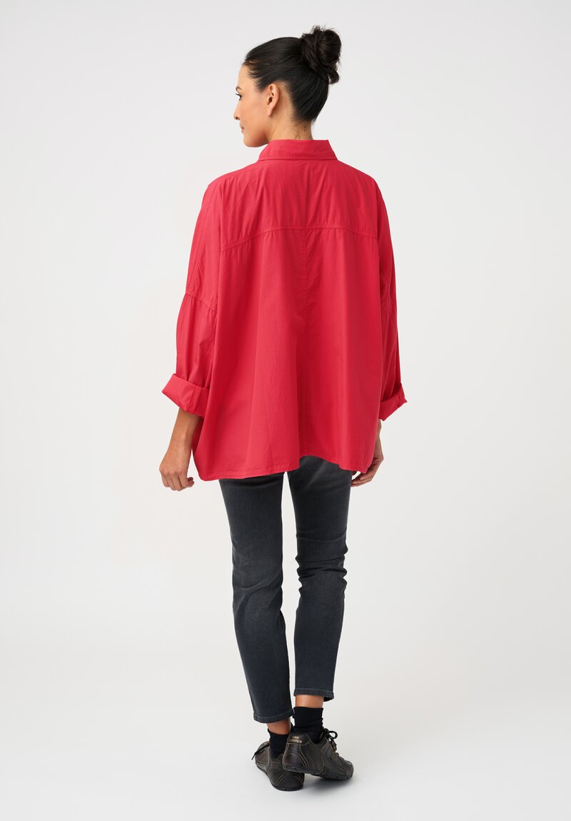 Rundholz Black Label Cotton Concealed Button-Down Placket Smock Shirt in Crimson Red