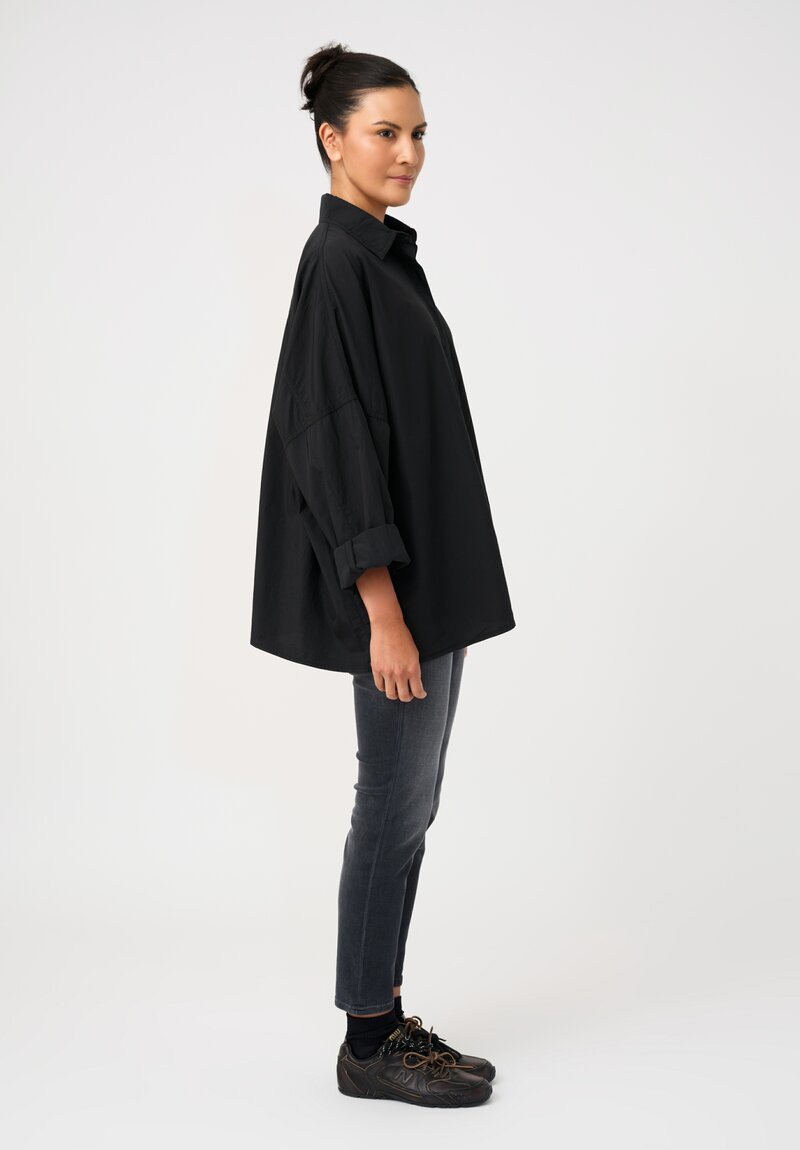 Rundholz Black Label Cotton Concealed Button-Down Placket Smock Shirt in Mars Black
