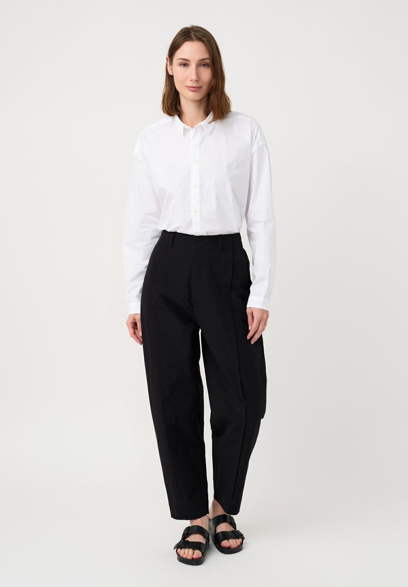 Toogood Structured Cotton Twill Librarian Pintuck Tapered Pants in Inky Blue