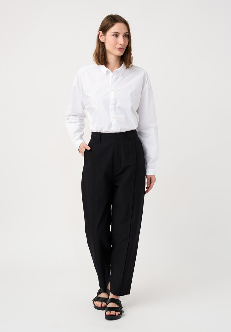 Toogood Structured Cotton Twill Librarian Pintuck Tapered Pants in Inky Blue