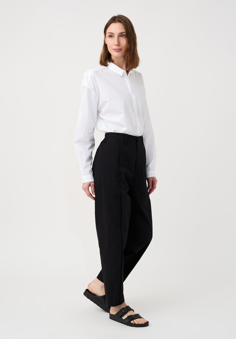 Toogood Structured Cotton Twill Librarian Pintuck Tapered Pants in Inky Blue