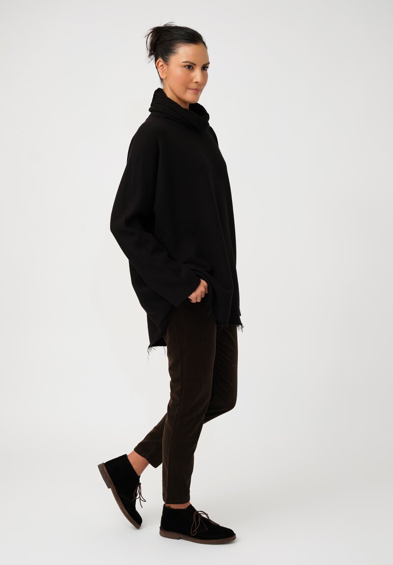Album di Famiglia Soft Cotton Fleece Dolcevitta Cowl Turtleneck Sweater in Black