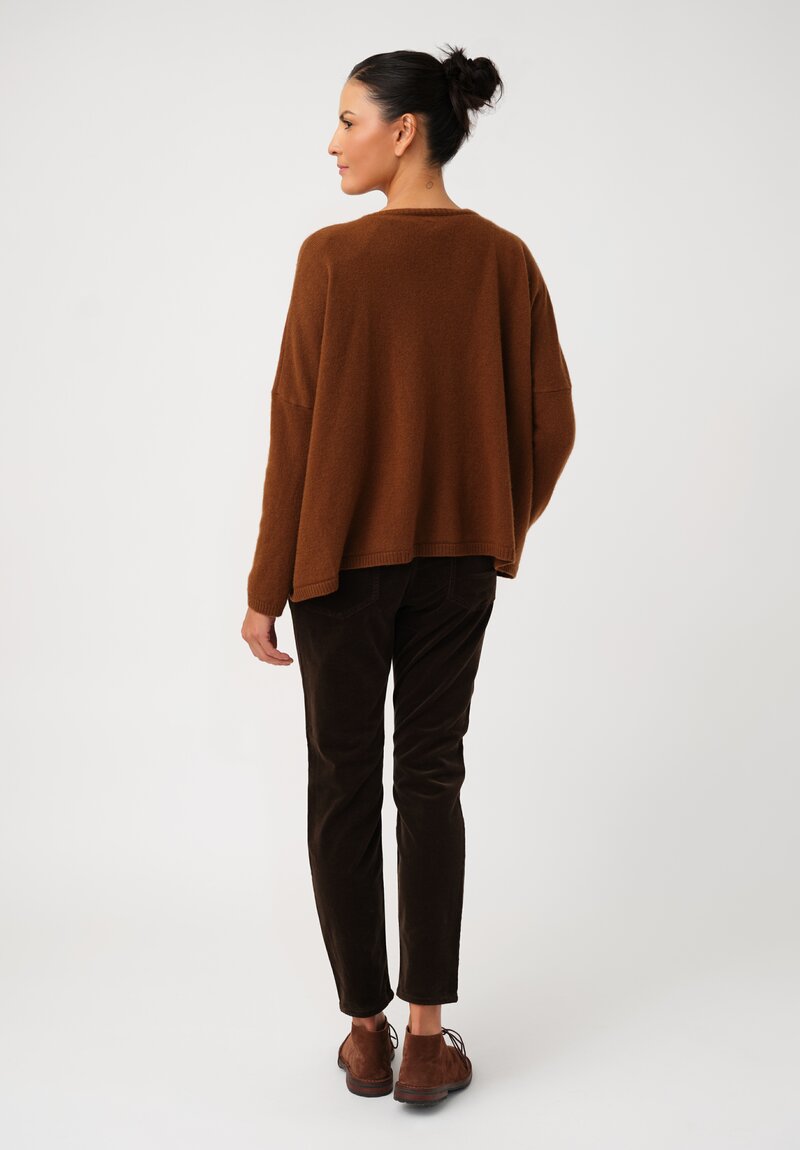 Album di Famiglia Cashmere Serie Numerata V-Neck Button-Down Cardigan in Rust Brown