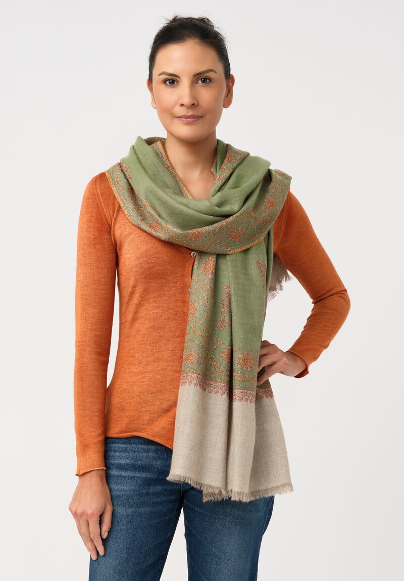 Yaser Shaw Cashmere Kashmiri Embroidered Scarf in Pistachio Green Paisley Hearts & Suns