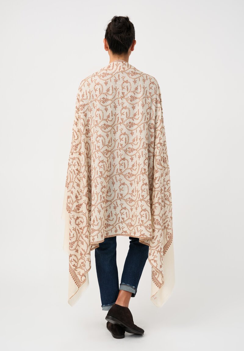 Yaser Shaw Cashmere Kashmiri Embroidered Scarf in Cream & Paisley Vine Forest