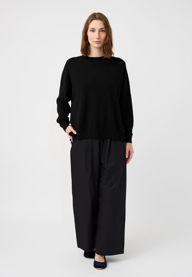 Arts & Science Cashmere Back Line Crew Neck Sweater in Black