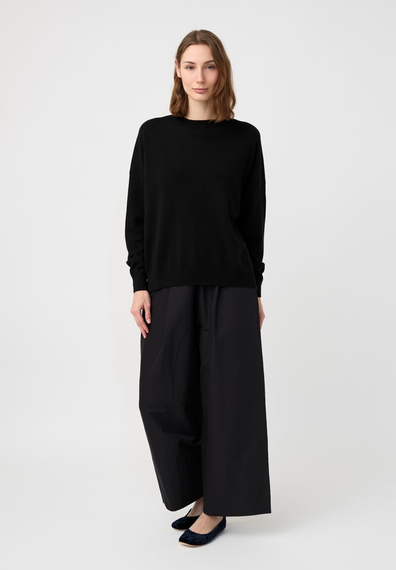 Arts & Science Cashmere Back Line Crew Neck Sweater in Black