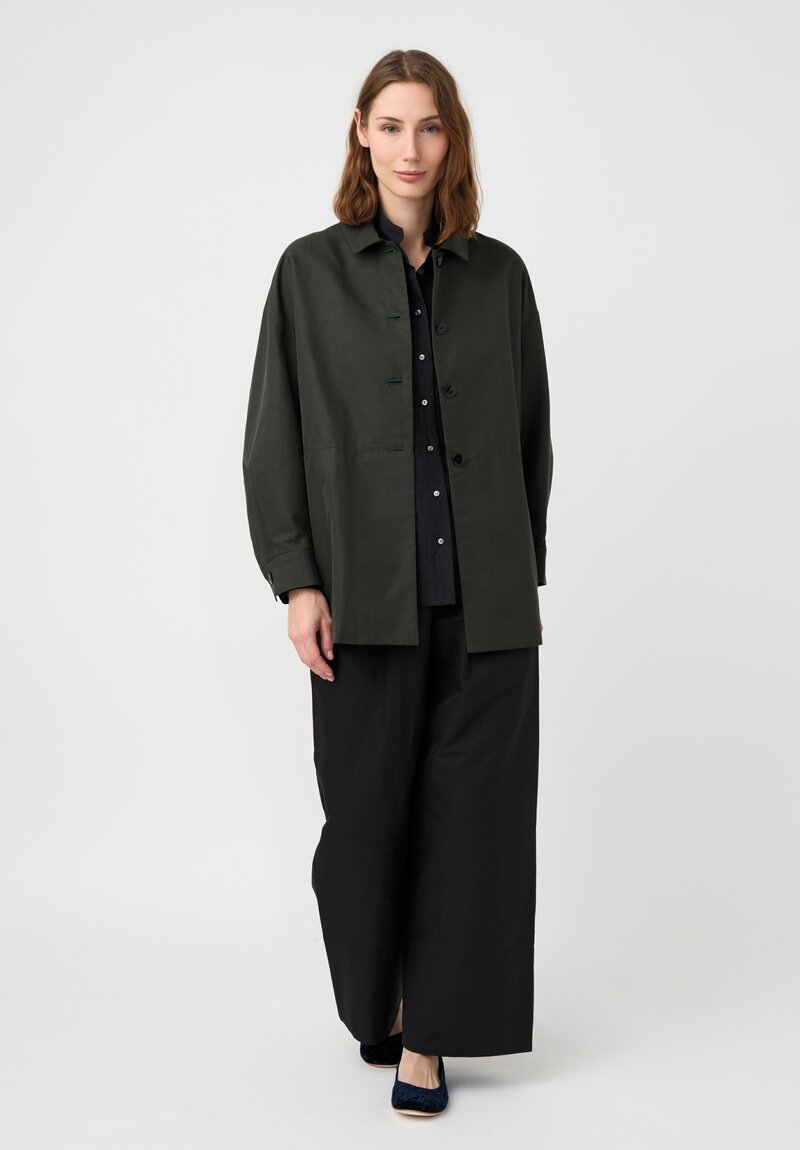 Arts & Science Cototn & Silk Dobby Button-Down Jacket in Dark Green