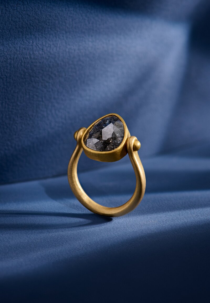 Denise Betesh Matte 20K, 22K Salt & Pepper Diamond Tabiz Swivel Ring	