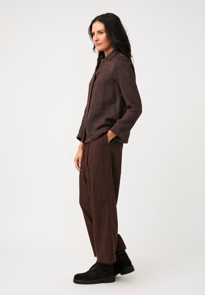 Biek Verstappen Thermal Cotton Pleated Trousers in Mahogany Brown Micro-Plaid