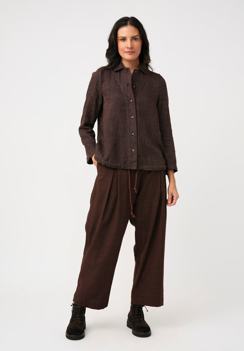 Biek Verstappen Thermal Cotton Pleated Trousers in Mahogany Brown Micro-Plaid