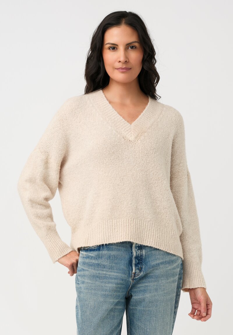 Avant Toi Stretch Cotton Bouclé Maglia V-Neck Sweater in Vaniglia Cream