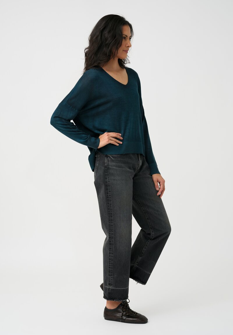 Avant Toi Cashmere & Silk V-Neck Stondata Top in Topazio Teal
