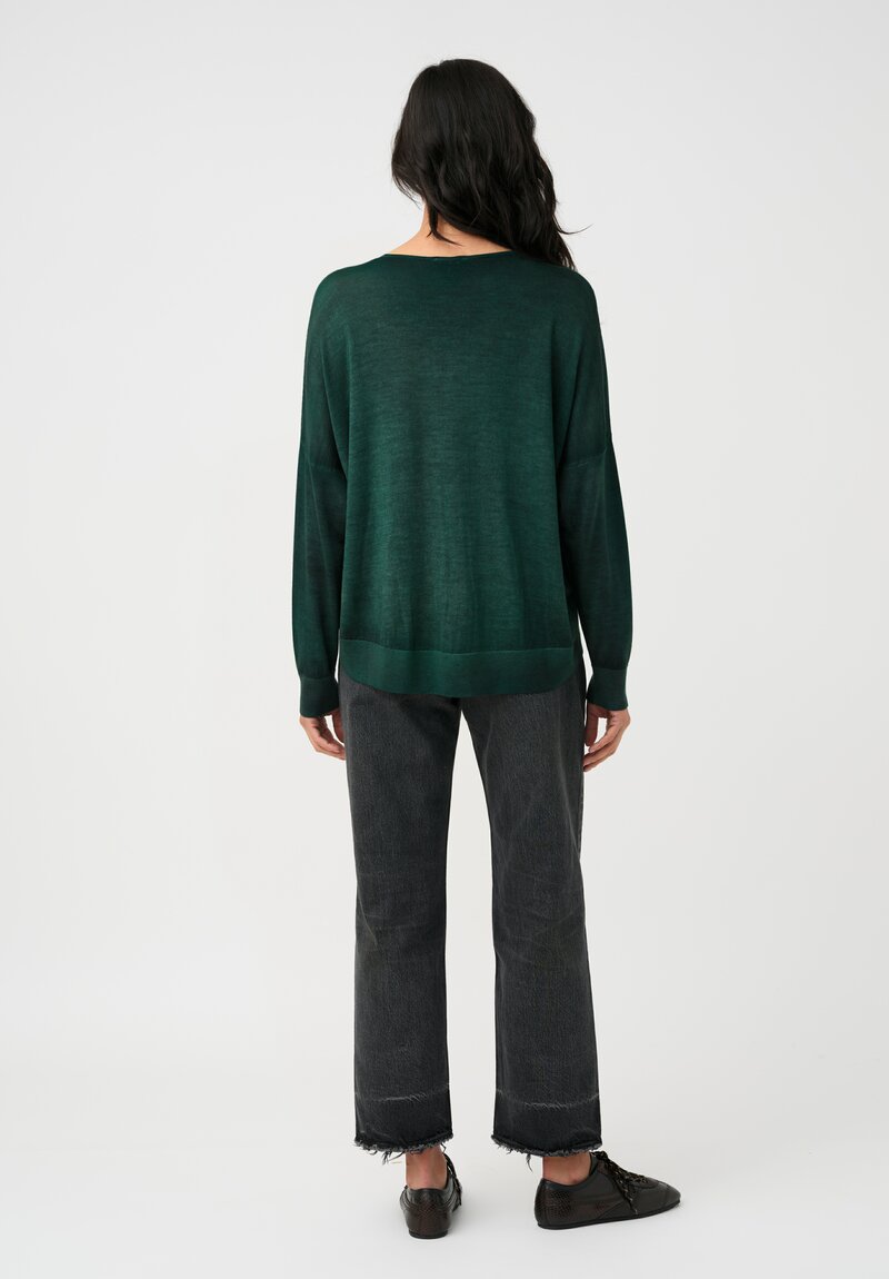 Avant Toi Cashmere & Silk V-Neck Stondata Top in Smeraldo Green