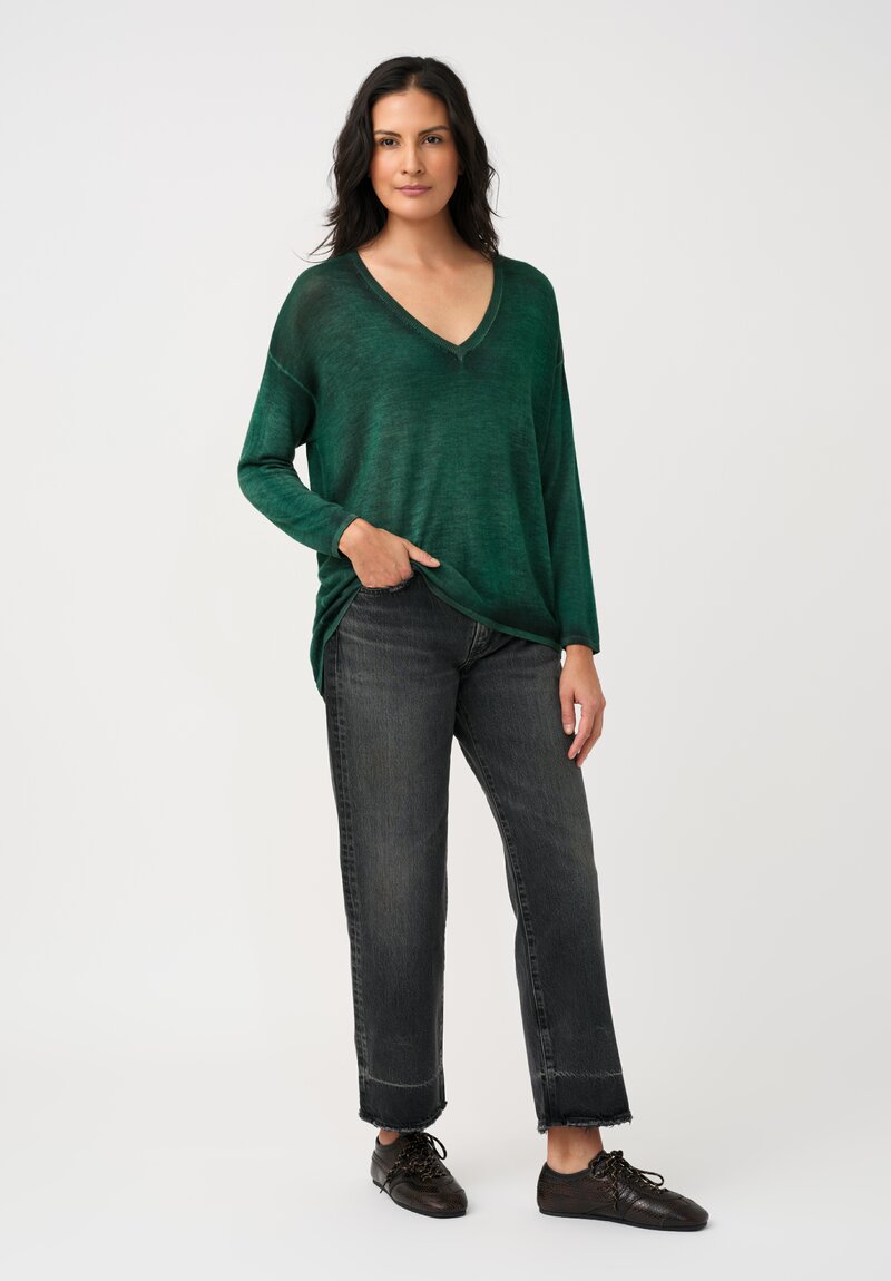 Avant Toi Cashmere & Silk Hand-Painted V-Neck Sweater in Smeraldo Green