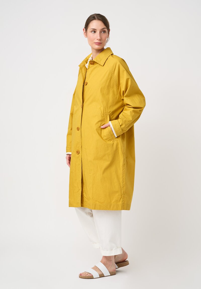 Casey Casey Tough Cotton Poplin Raglan Oliver Coat in Tango Yellow