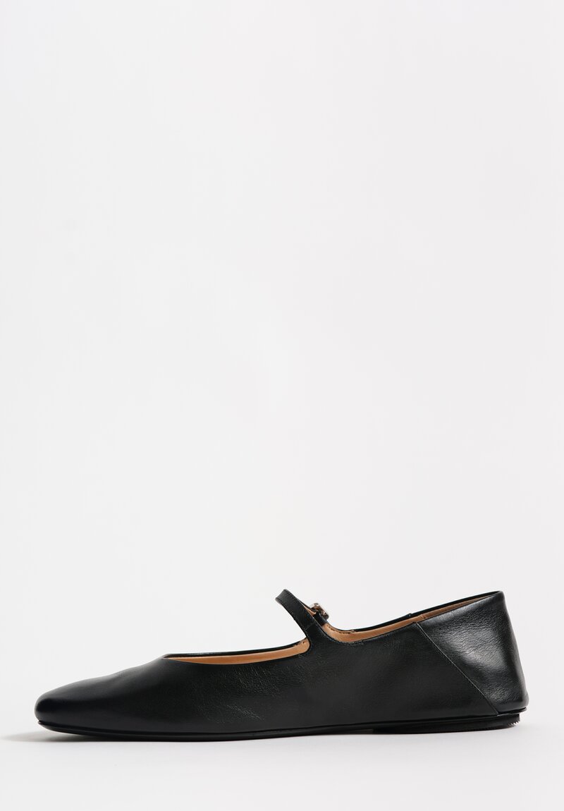 Marsèll Calf Leather Strascico Mary Jane Flats in Nero Black