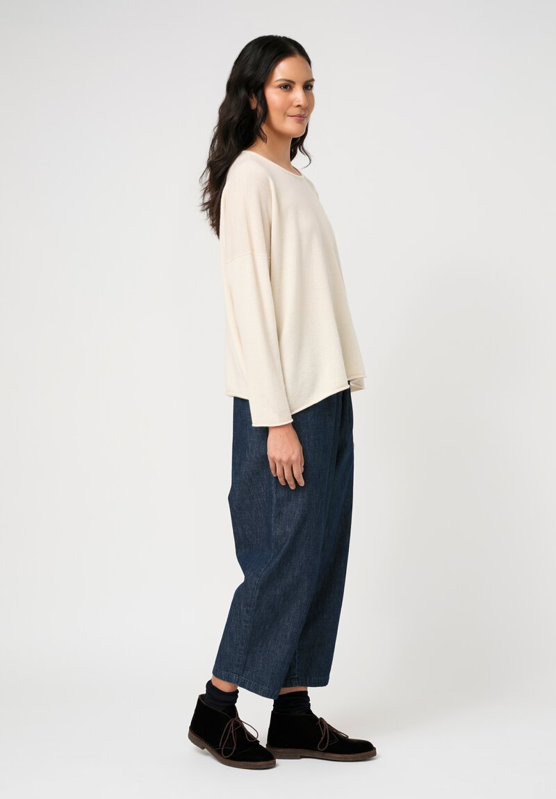 Eskandar Cashmere Rolled Edge Rounded Bateau Neck Sweater in Champagne White	