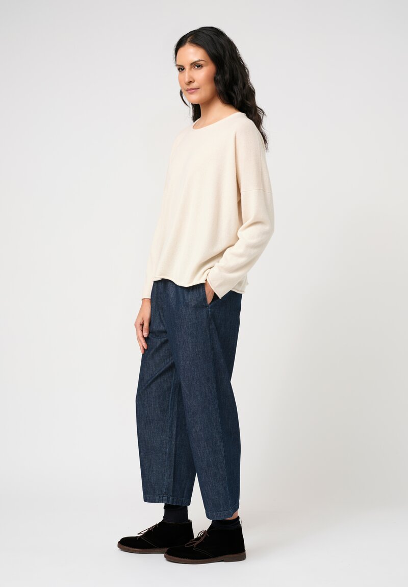 Eskandar Cashmere Rolled Edge Rounded Bateau Neck Sweater in Champagne White	