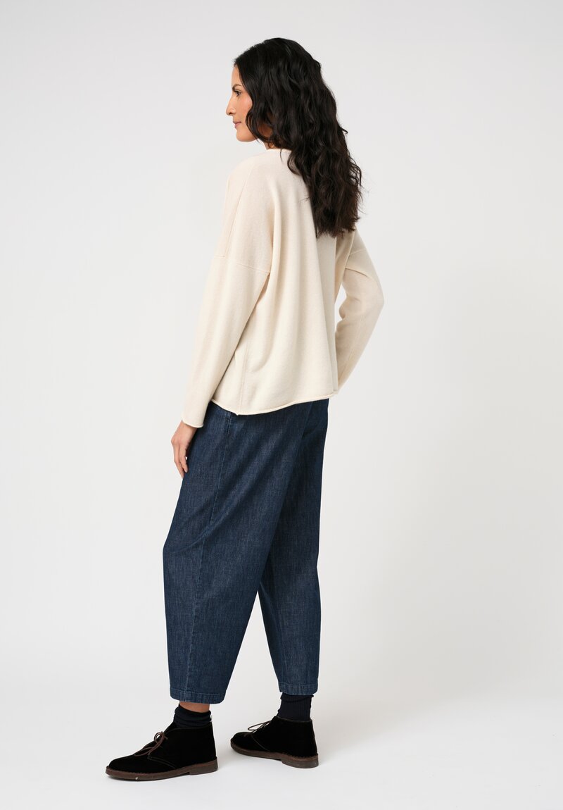 Eskandar Cashmere Rolled Edge Rounded Bateau Neck Sweater in Champagne White	