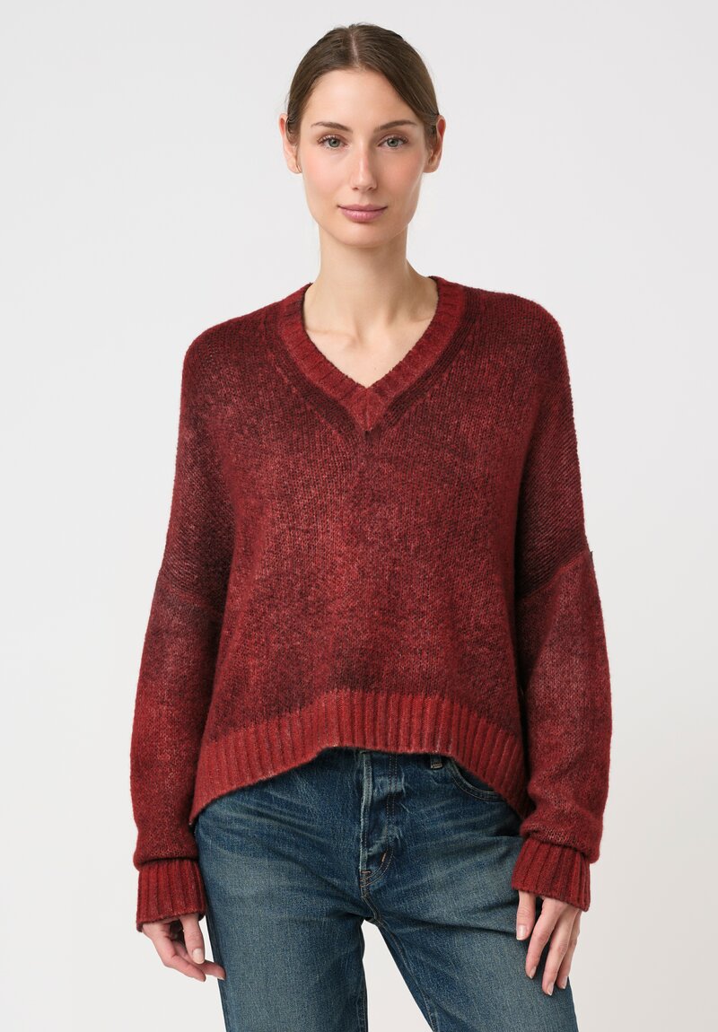 Avant Toi Hand-Painted Cashmere Silk Garzato Cropped V-Neck Sweater
