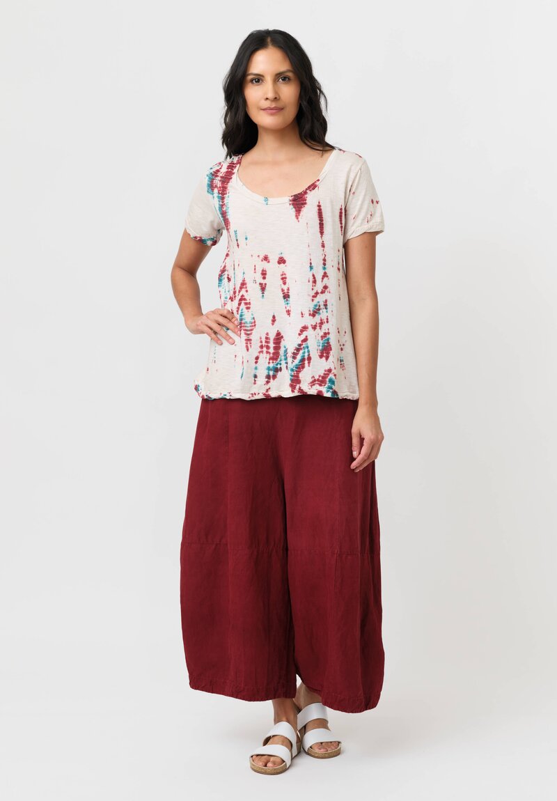 Gilda Midani Cotton Pattern-Dyed Monoprix Tee in Laal Red & Teal Tyde