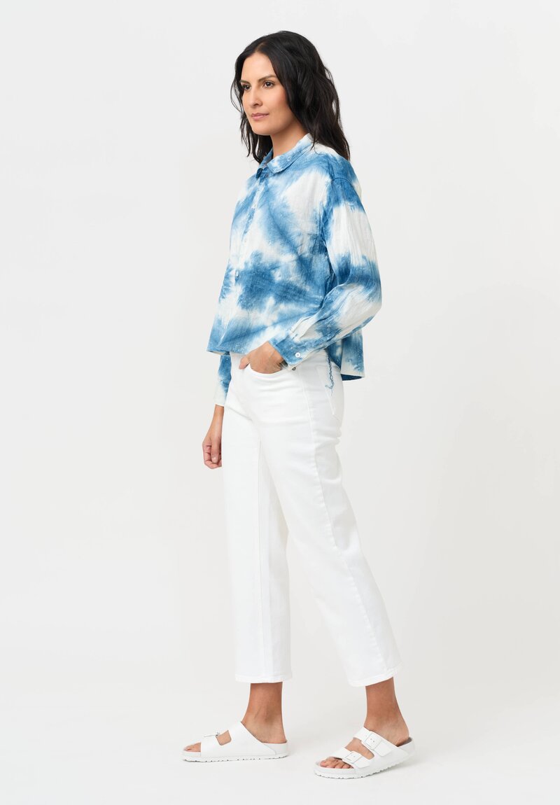 Cottle Hemp & Cotton "Sand Beach, New Wave" Short Shibori Shirt in Blue Vein & White