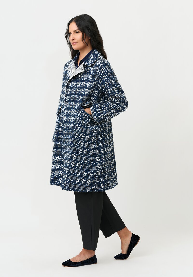 Péro Double Breasted Coat in Woven Tweed Navy & White